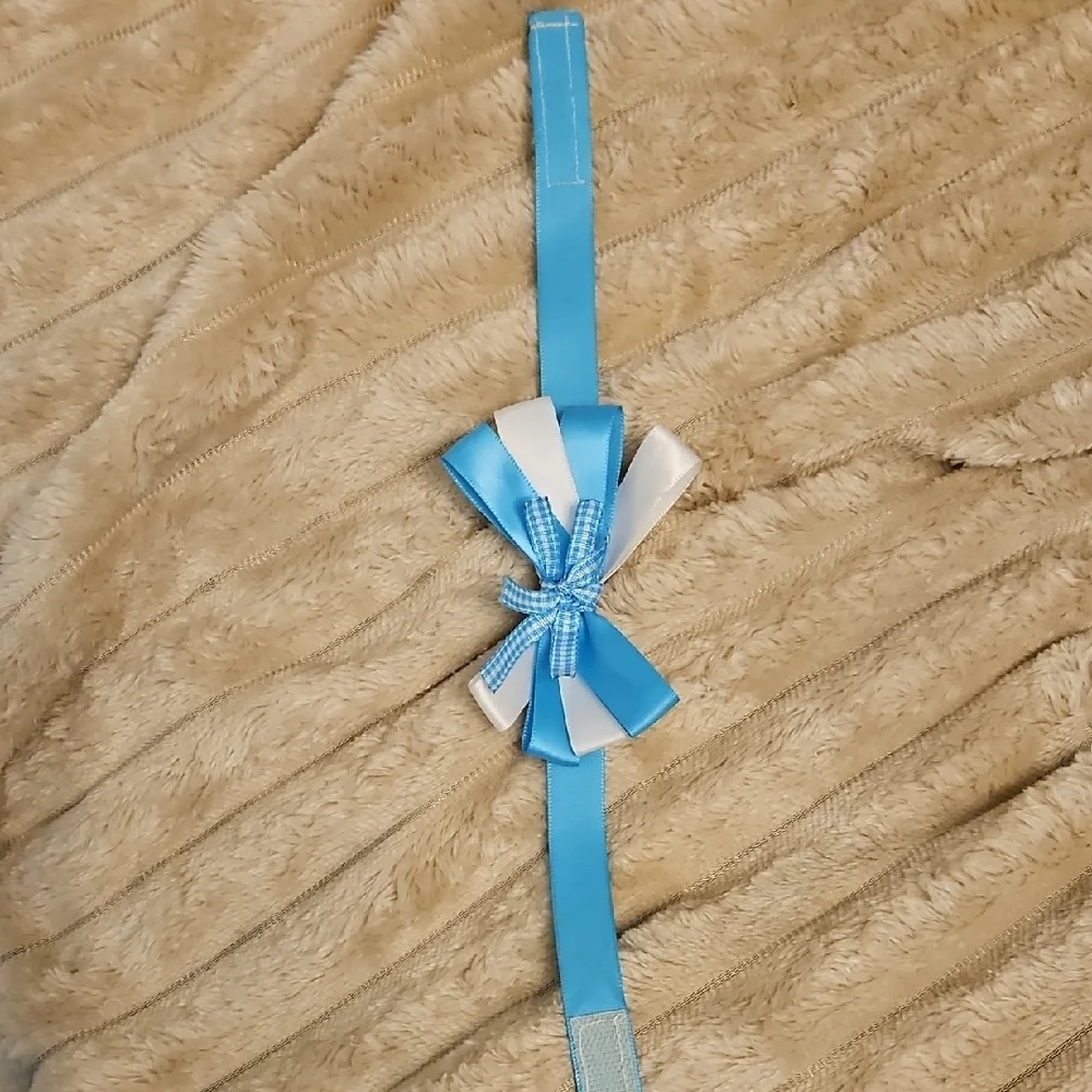Blue and White Cat Bow Tie